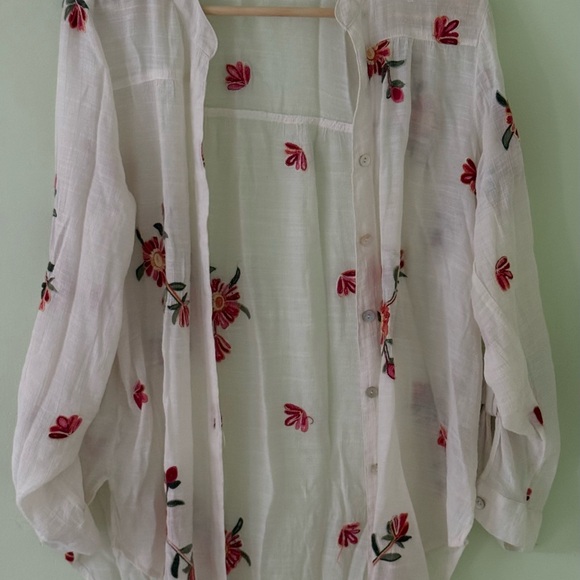 Cream Oversized 3/4 Sleeve Blouse with Embellishments - Picture 1 of 4